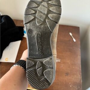 Blundstone #1677, women with heels